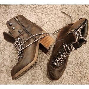 Carlos By Carlos Santana Army Green Zip Up Faux Suede Boot Heels Sz 8